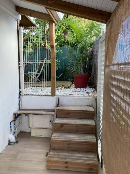 Agreable Logement, Bien Situe Schoelcher Exteriör bild